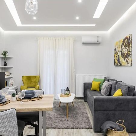 J&T Central Apartment Salonicco Esterno foto